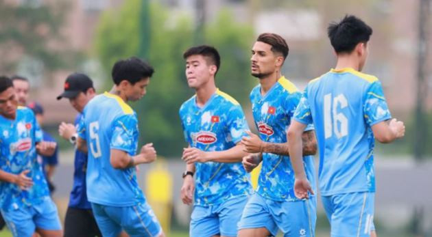 Truyền thông Indonesia hoài nghi khả năng bảo vệ ngôi vương ASEAN Cup 2026 của tuyển Việt Nam