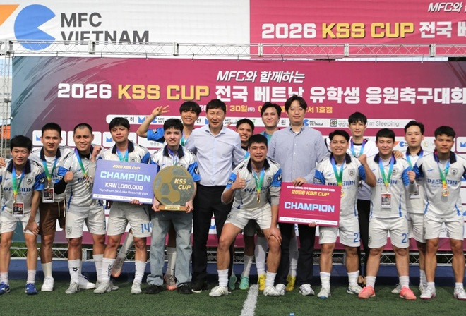 HLV Kim Sang-sik dự giải bóng đá dành cho du Db451 sòng bạc trực tuyến Việt Nam tại Busan