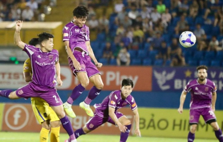 Becamex TPHCM vs HAGL: Cuộc chiến sinh tồn tại sân Gò Đậu vòng 26 V-League