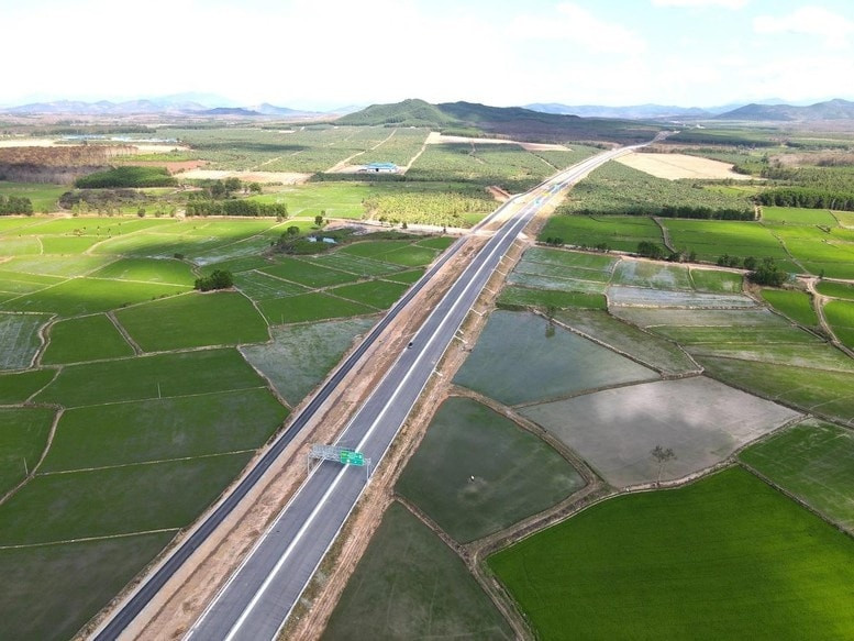 Cao tốc Khánh Hòa - Buôn Ma Thuột: Thách thức mặt bằng trong giai đoạn hoàn thiện