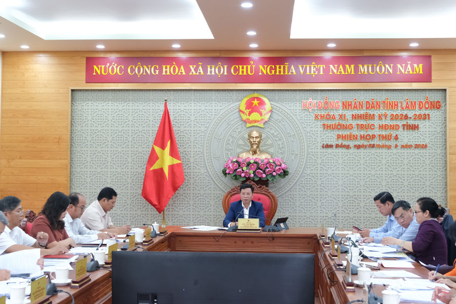 Thường trực HĐND tỉnh Lâm Đồng họp phiên thứ 4