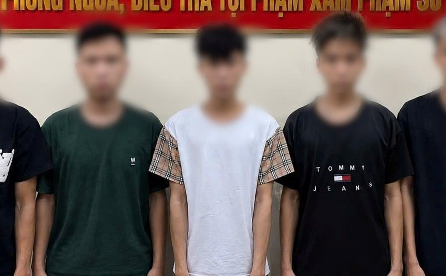 Công an TP Hải Phòng khởi tố 5 thanh thiếu niên cướp xe máy và điện thoại
