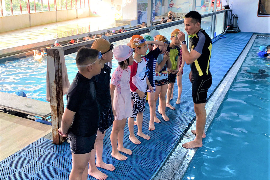 Passion Drives Da Lat Graduates to Choose Swim Coaching Careers