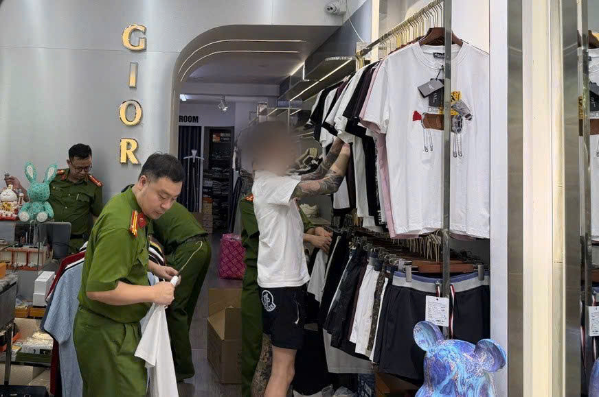 Phú Thọ khởi tố vụ án xâm phạm quyền sở hữu công nghiệp hàng giả nhãn hiệu nổi tiếng