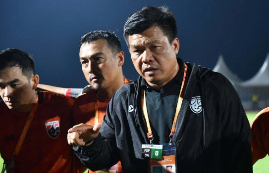 HLV U19 Thái Lan tuyên bố đanh thép: Không ngại đối đầu Việt Nam tại bán kết