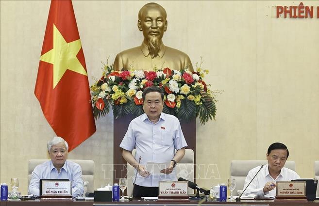 Khai mạc Phiên họp thứ 3 của Ủy ban Thường vụ Quốc hội