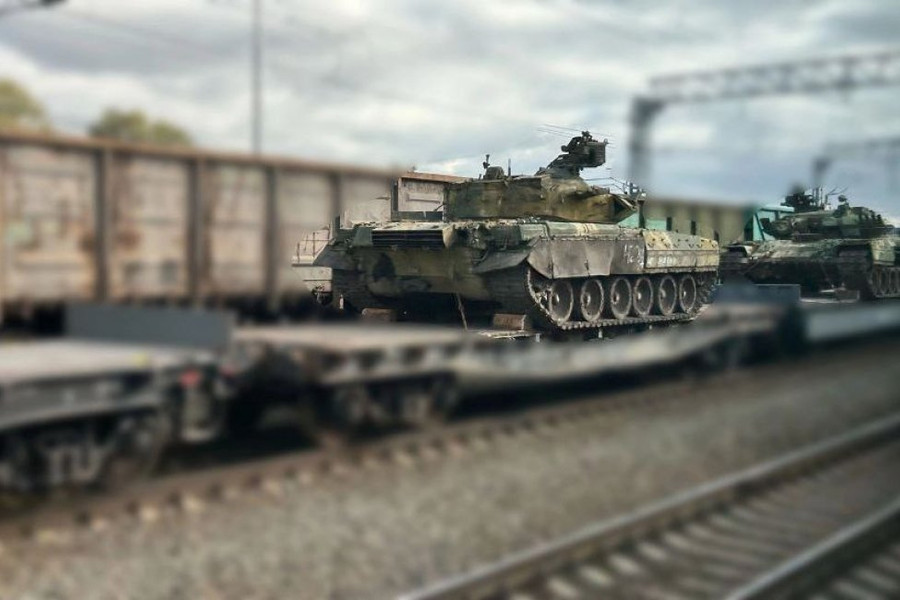Đánh giá trữ lượng xe tăng T-80 của Nga qua dữ liệu vệ tinh tại nhà máy Omsktranshmash