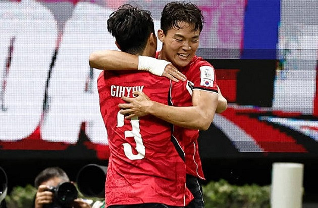 Chấm điểm Hàn Quốc 2-1 Cộng hòa Séc: Hwang In-beom rực sáng, Son Heung-min mờ nhạt