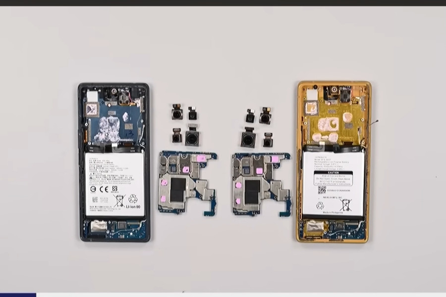 Mổ bụng smartphone Trump Mobile T1: Linh kiện bên trong giống hệt HTC U24 Pro