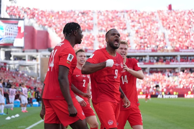 Cyle Larin giải cứu Canada trước Bosnia: Điểm nhấn từ băng ghế dự bị và sự vô duyên của Jonathan David