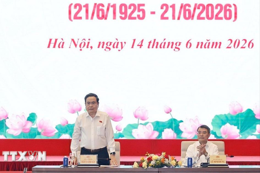 Thủ tướng Chính phủ và Chủ tịch Quốc hội gặp mặt lãnh đạo các cơ quan báo chí