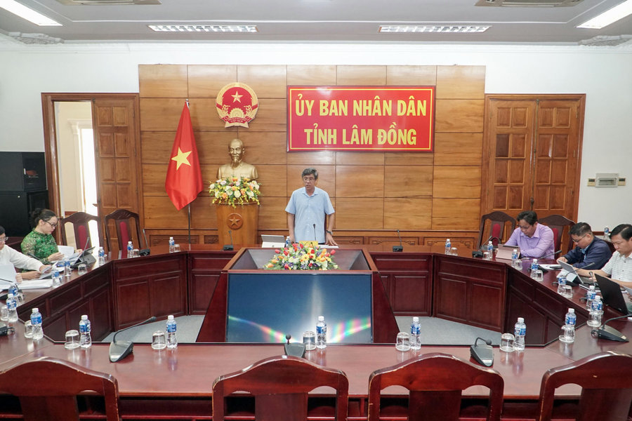 Lam Dong holds meeting to resolve obstacles facing six non-budget investment projects