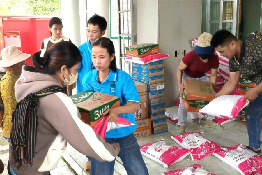 Gửi yêu thương lên vùng núi
