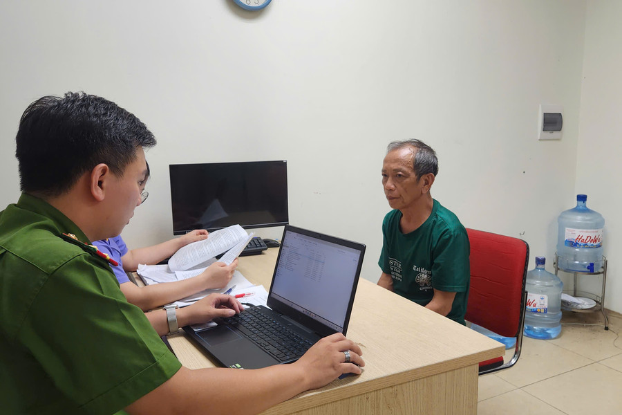 Công an TP Hà Nội bắt giữ nhóm đối tượng giả danh thần y lừa đảo gần 100 tỷ đồng