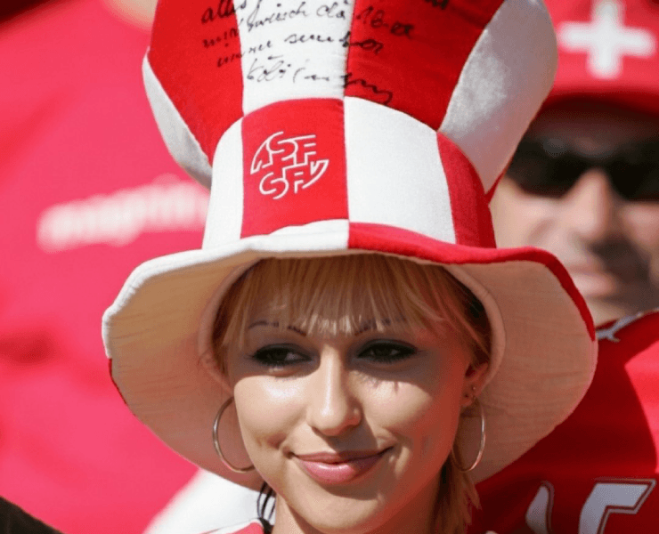 World Cup 2026 và cú lừa AI: Sự thật đằng sau dàn fan nữ diện bikini đốt cháy khán đài