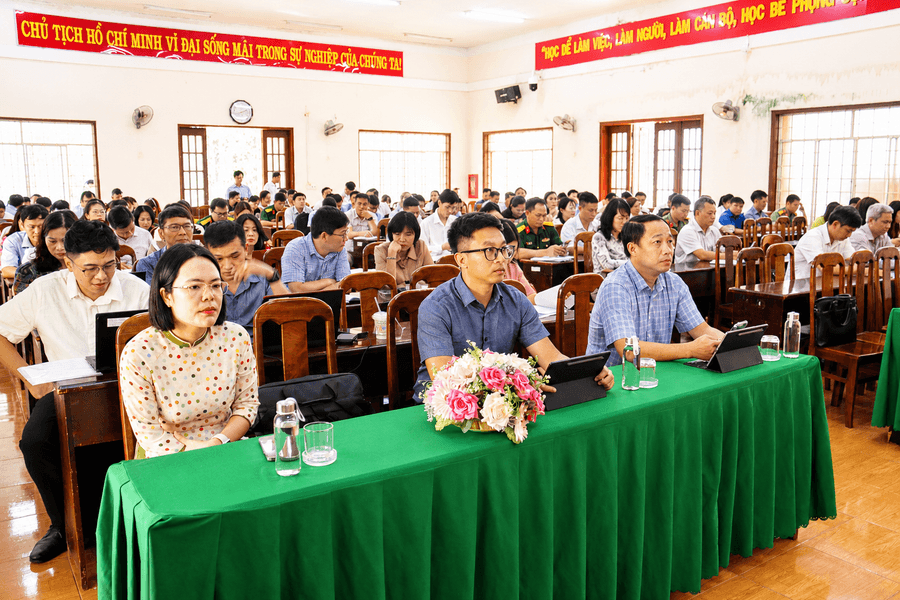 120 đại biểu phía Tây Lâm Đồng tập huấn bảo vệ nền tảng tư tưởng của Đảng