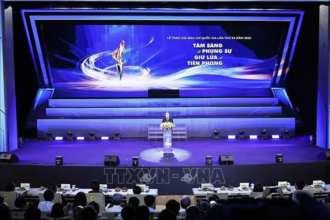 Chủ tịch Quốc hội Trần Thanh Mẫn: Báo chí tiếp tục dùng ngòi bút sắc bén để phụng sự Tổ quốc, phục vụ Nhân dân