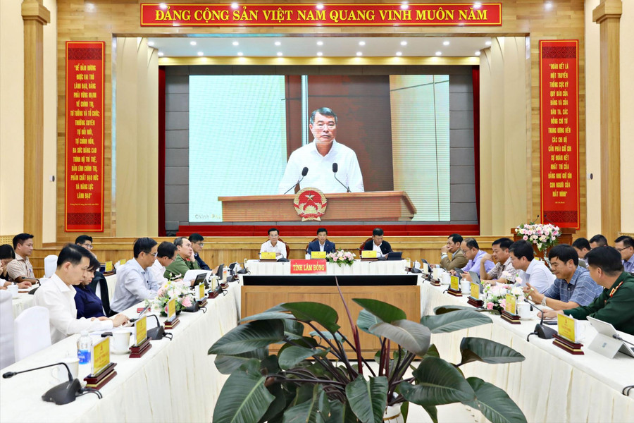 Thủ tướng Lê Minh Hưng yêu cầu chấm dứt tư duy làm khoa học, công nghệ theo phong trào