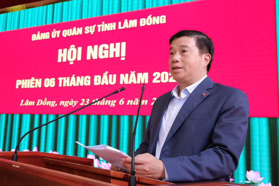 Bí thư Tỉnh ủy Lâm Đồng Y Thanh Hà Niê Kđăm dự Hội nghị Đảng ủy Quân sự tỉnh 6 tháng đầu năm 2026
