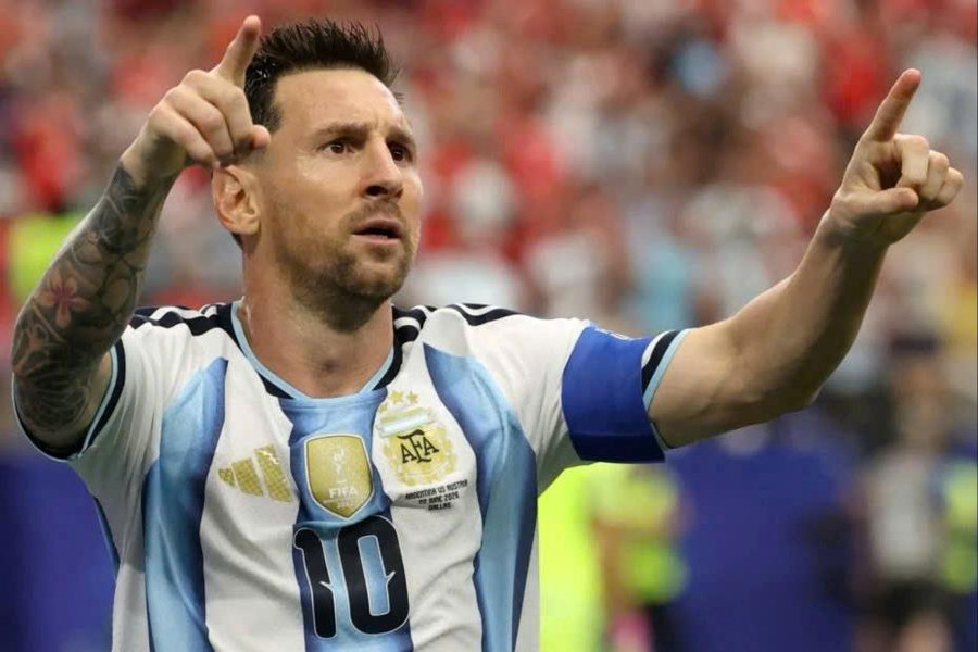 Khác biệt bởi Lionel Messi