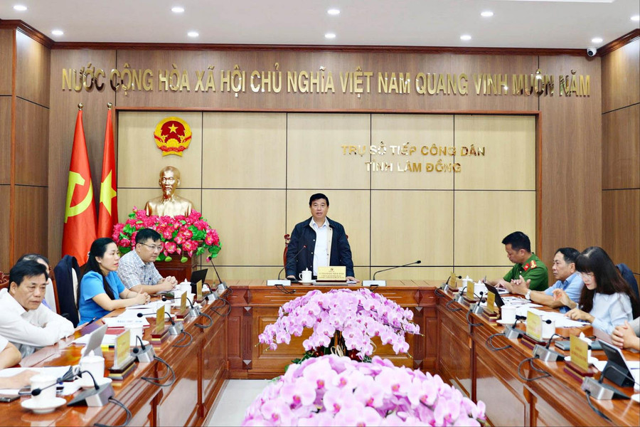 Bí thư Tỉnh ủy Lâm Đồng Y Thanh Hà Niê Kđăm tiếp công dân định kỳ tháng 6/2026