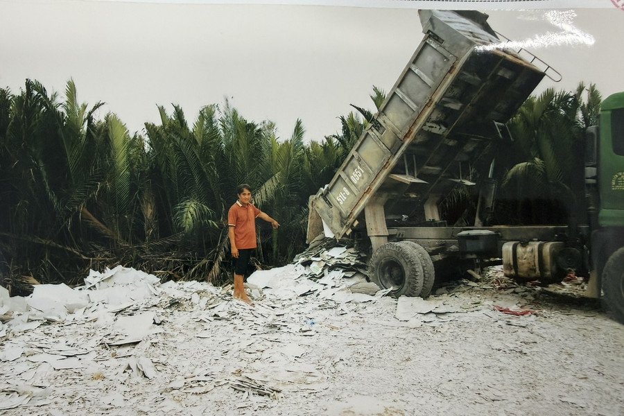Tây Ninh khởi tố đối tượng đổ trái phép gần 600 tấn chất thải rắn gây ô nhiễm môi trường