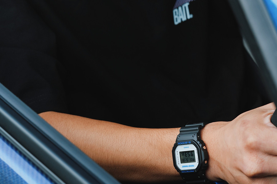 Casio G-Shock DW5600TT25-1 x Toyo Tires: Khi phong cách Motorsport hội tụ cùng độ bền huyền thoại