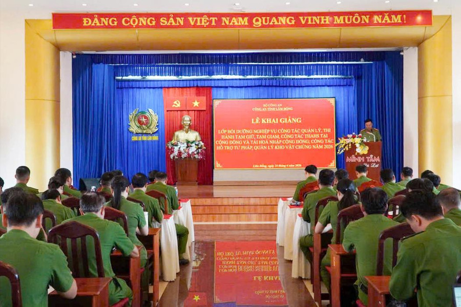 Công an Lâm Đồng bồi dưỡng nghiệp vụ cho 65 cán bộ, chiến sĩ