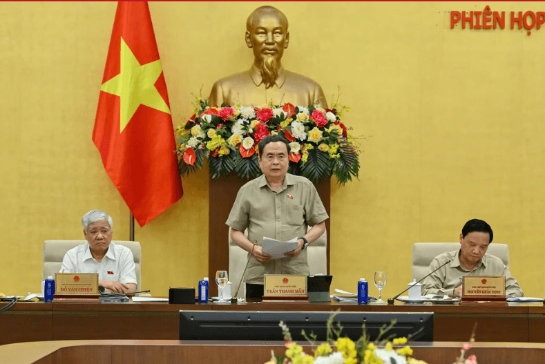 Không để công việc tồn đọng, kéo dài, ảnh hưởng đến nhiệm vụ chung