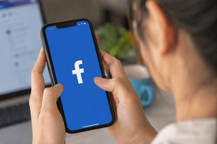 Facebook có thực sự nghe lén để quảng cáo? Giải mã công nghệ đứng sau sự trùng hợp đáng sợ