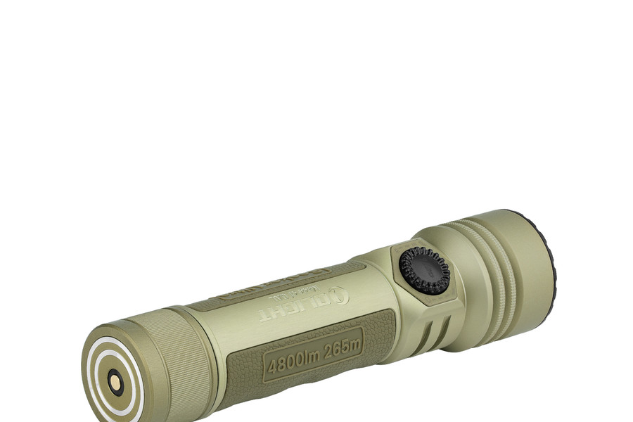 Olight Seeker Ultra: Đèn pin EDC mạnh mẽ tích hợp cổng sạc USB-C và dock đa năng