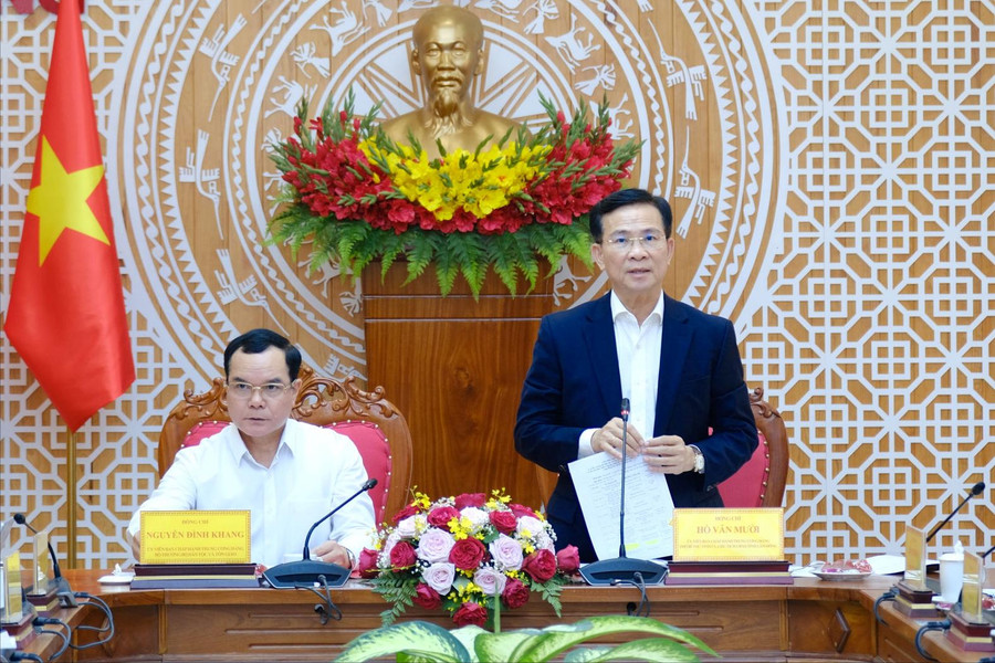 Bộ trưởng Bộ Dân tộc và Tôn giáo làm việc với Lâm Đồng