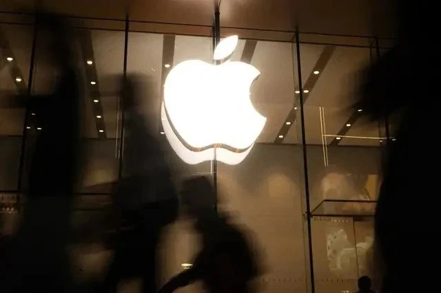 Apple và bài toán chip nhớ: Vì sao gã khổng lồ công nghệ phải bắt tay với đối tác Trung Quốc?