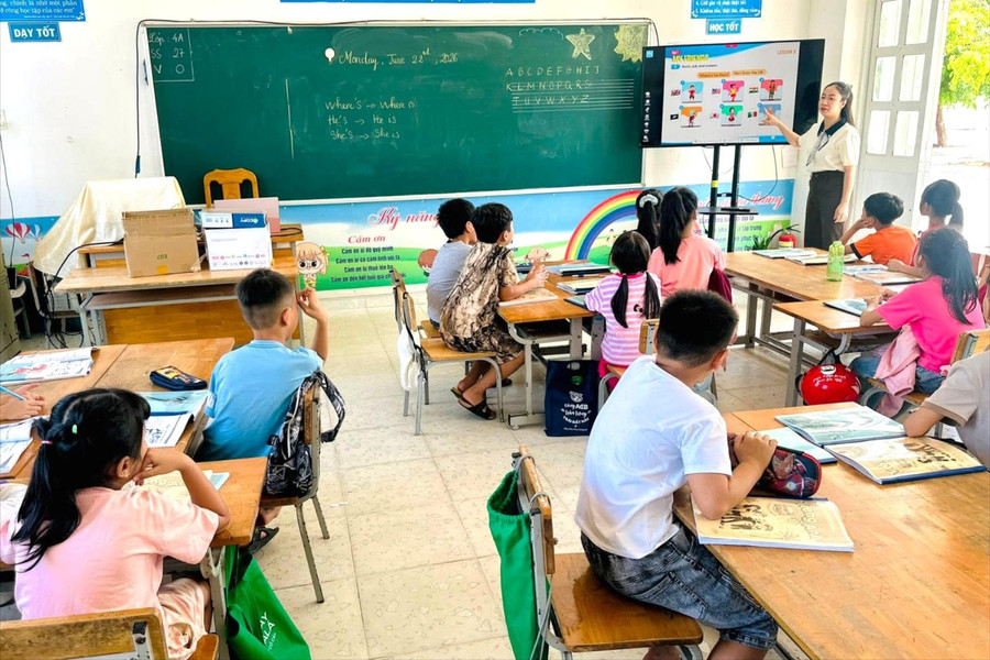Lớp học tiếng Anh “0 đồng” ở Mũi Né