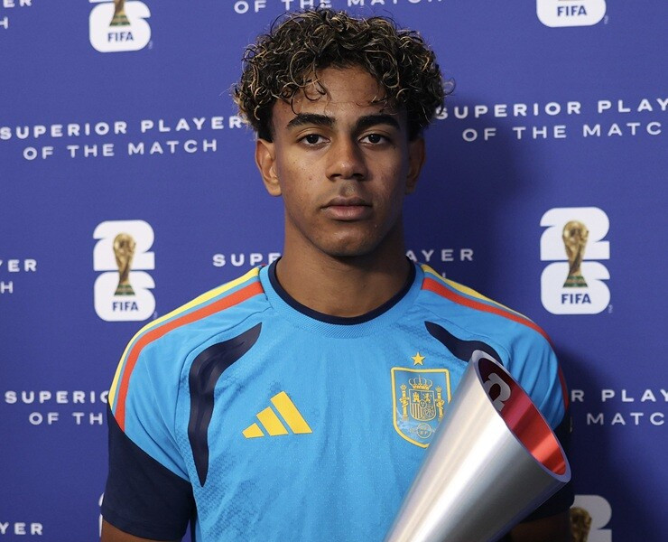 Lamine Yamal rực sáng giúp Tây Ban Nha vùi dập Áo 3-0, chính thức xô đổ kỷ lục của Mbappe