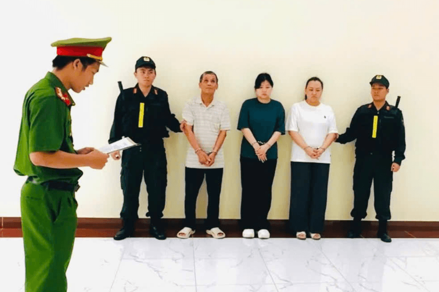 TP. Hồ Chí Minh: Khởi tố nhóm đối tượng làm giả hồ sơ trúng thầu thiết bị điện hơn 89 tỷ đồng