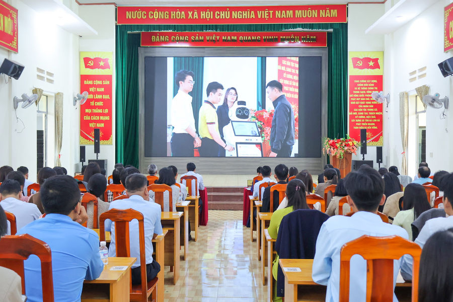 Tân Hà Lâm Hà gặp mặt sau 1 năm vận hành mô hình chính quyền địa phương 2 cấp