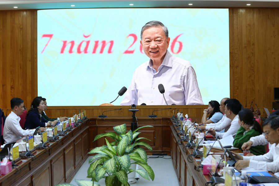 Lam Dong Attends Government’s June 2026 Regular Meeting and Nationwide Online Conference with Localities