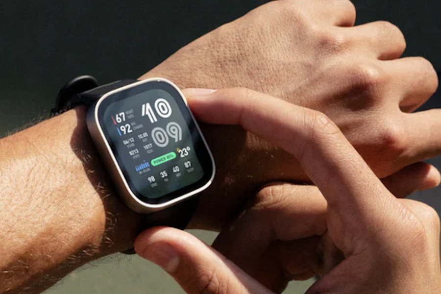Amazfit Bip Max nhận cập nhật: Smartwatch màn hình 3.000 nits bổ sung tính năng ghi âm