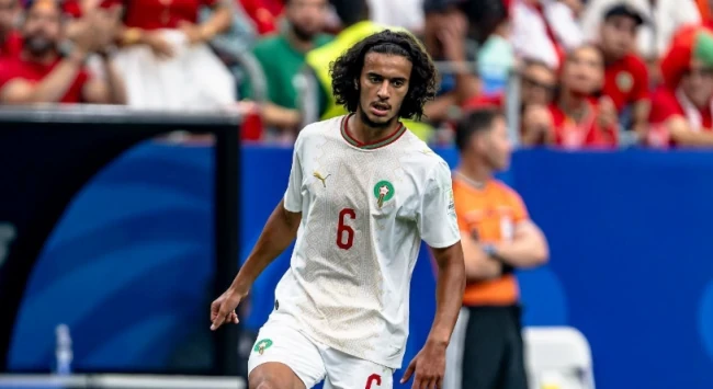 Chelsea săn đón Ayyoub Bouaddi: Giải mã truyền nhân của Sergio Busquets tại Lille