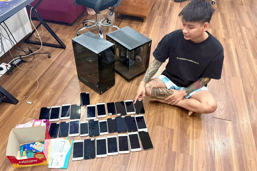 Hưng Yên: Triệt phá nhóm đối tượng mua bán trái phép tài khoản ngân hàng của học sinh