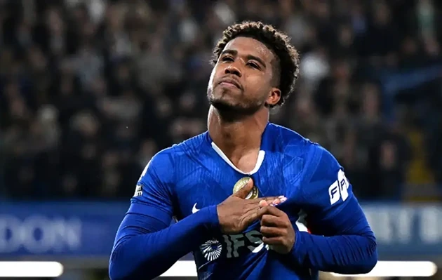 Man Utd theo đuổi Andrey Santos: Chelsea chốt giá 30 triệu bảng cho viên ngọc Brazil
