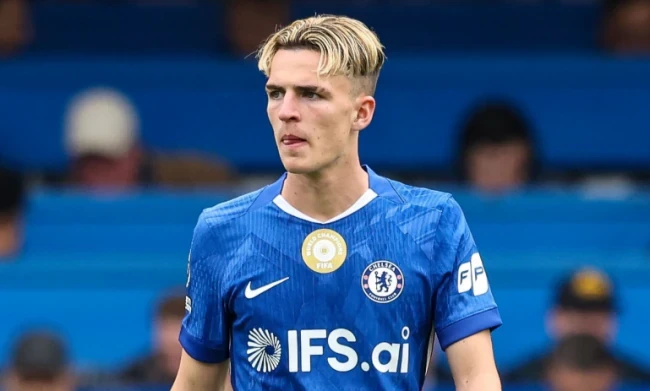 Chelsea quyết giữ ngọc quý Jesse Derry: Hợp đồng dài hạn để chặn đứng Bayern và Juventus