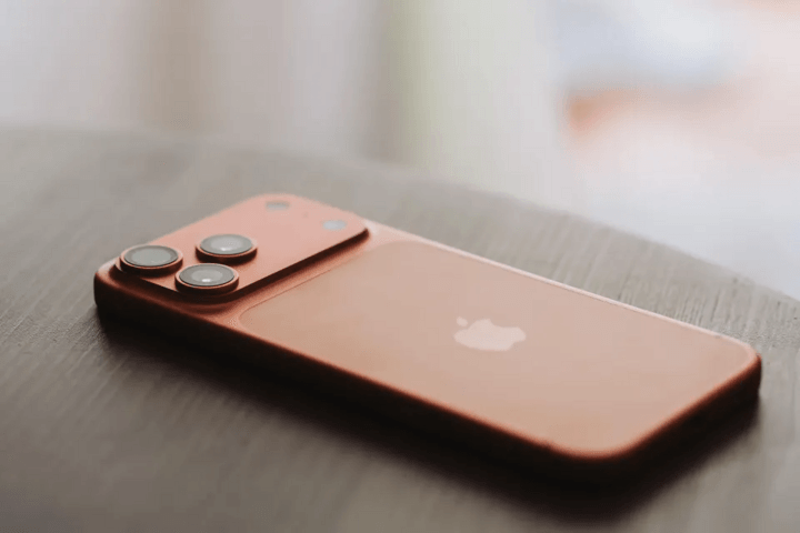 Chiến lược pin trên iPhone 18 Pro Max: Vì sao Apple tự tin đối đầu các đối thủ pin 7.000 mAh?