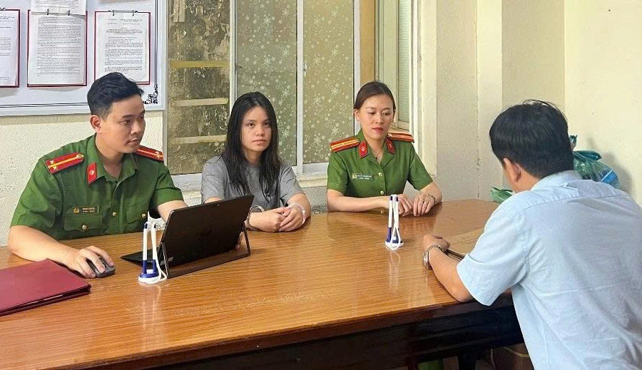Công an Lâm Đồng bắt giữ đối tượng truy nã nguy hiểm về ma túy và tàng trữ vũ khí quân dụng