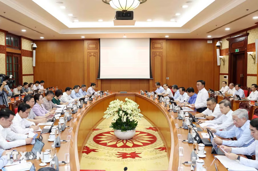 Thường trực Ban Bí thư: Chuyển đổi số phải thực chất, giải quyết từng vấn đề