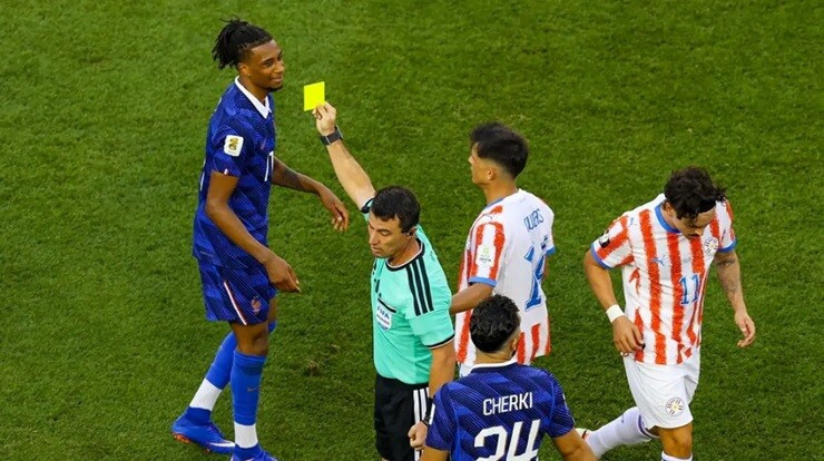 FIFA bác đơn kháng cáo của Pháp về Michael Olise: Nỗi lo treo giò tại tứ kết World Cup
