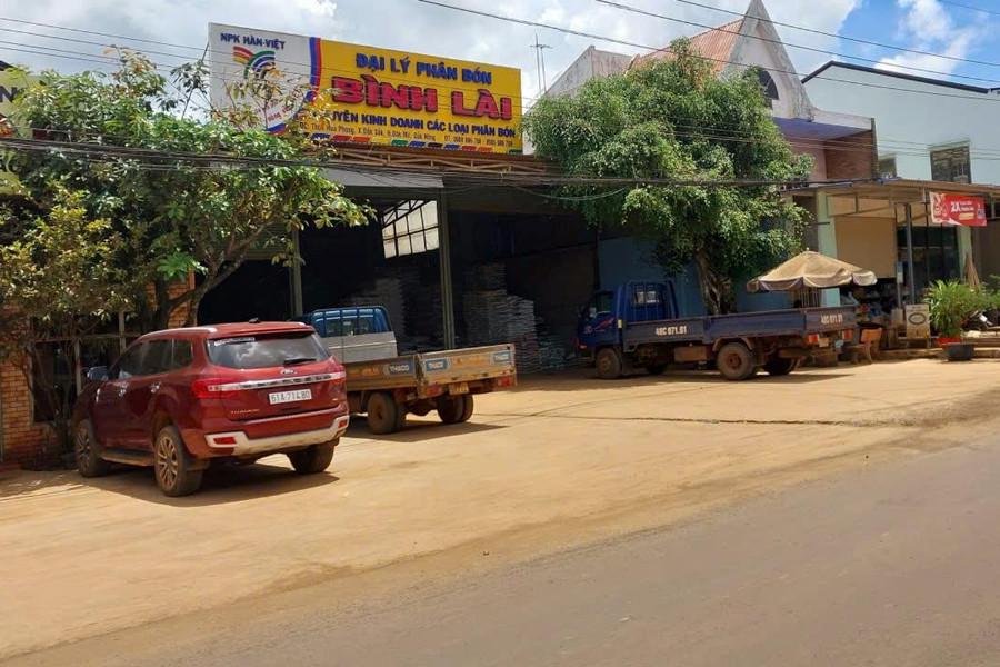Đắk Sắk với 4 nhóm giải pháp tăng trưởng thương mại, dịch vụ
