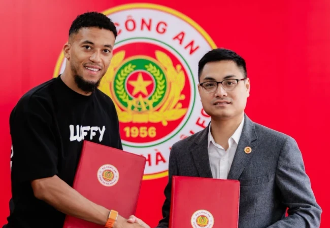 CAHN chiêu mộ cựu tiền đạo Everton, tuyển Việt Nam thắp sáng hy vọng World Cup