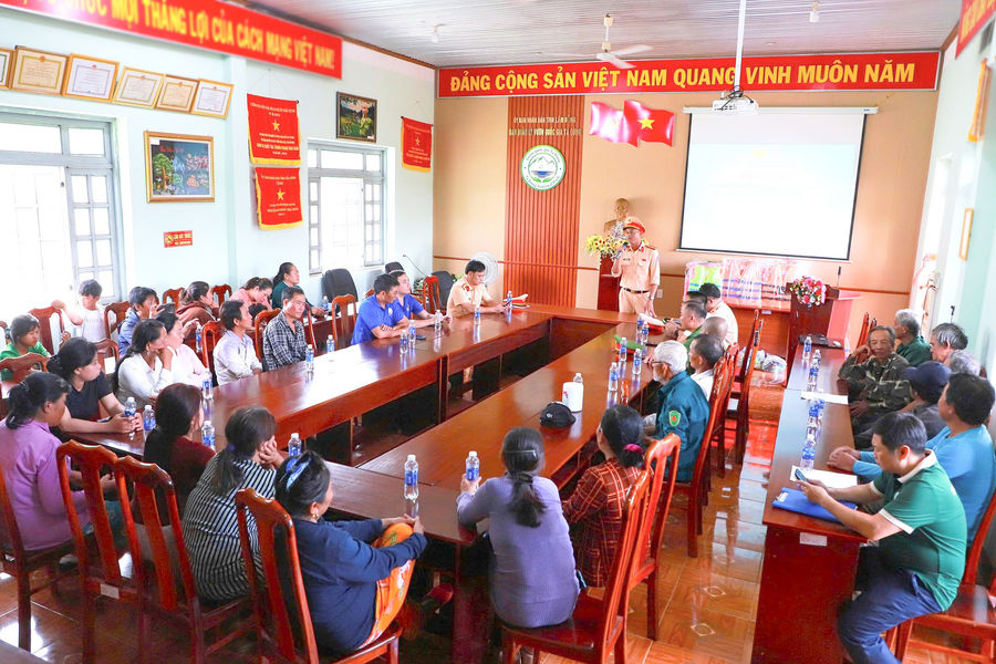 Bảo đảm an toàn giao thông đường thủy mùa mưa bão